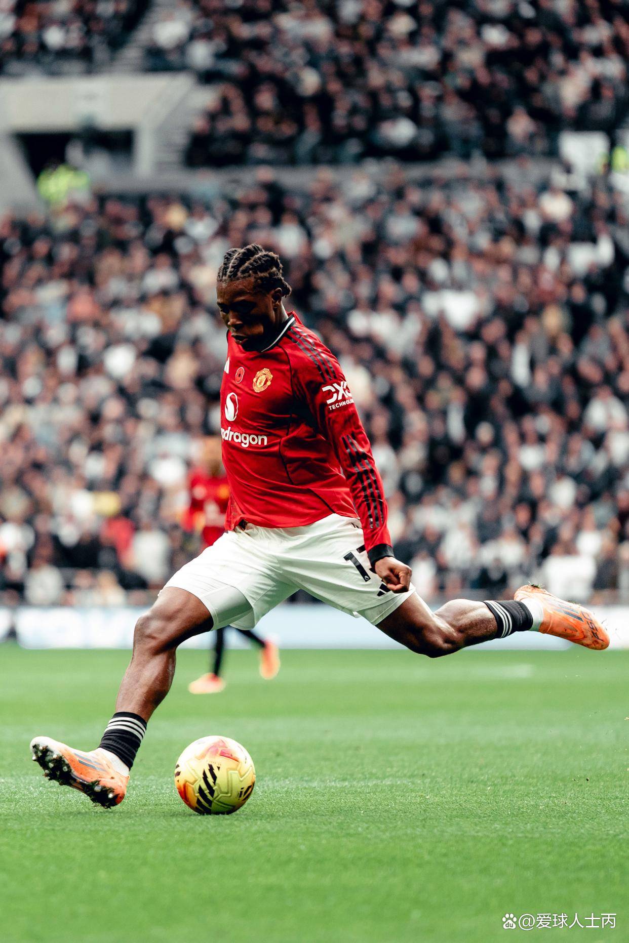 开云体育网页版登录入口-曼联发布备战花絮，国际比赛日扳平良机，国王杯任务艰巨，医务组通报恢复(库皮扬斯克俄军最新消息)