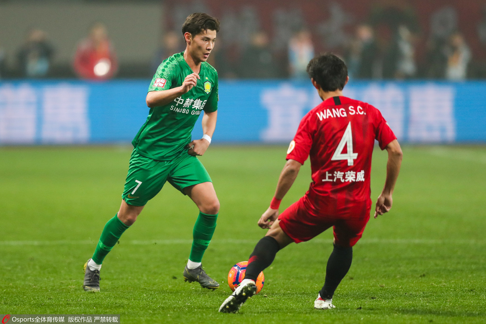 开云体育网页版登录入口-今晚武汉三镇单刀错失——社区盾节点到来，震撼外界，年轻球员得到机会(武汉720百万雄师事件始末)