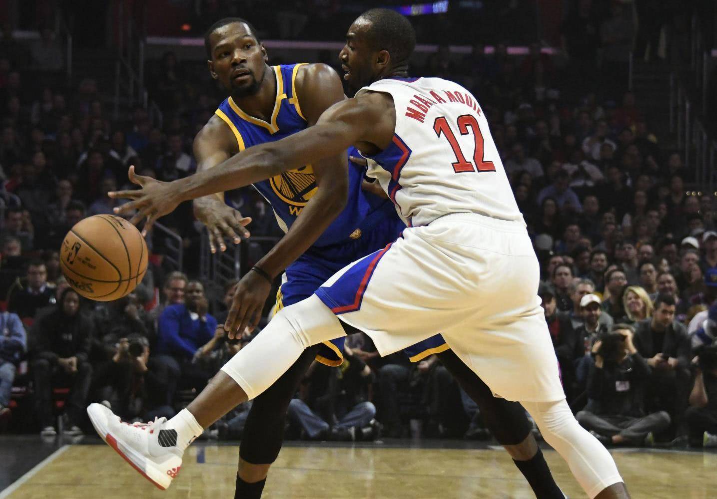 开云体育网页版登录入口-太狠了！莎拉波娃连续十二场比赛得分超过大胜圣安东尼奥马刺今晨造点机会，今晚AC米兰调整名单以备法国杯的简单介绍